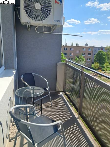 WhatsApp Image 2026-04-22 at 16.00.36 (6).jpeg